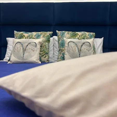 Aries Bed and Breakfast 4*